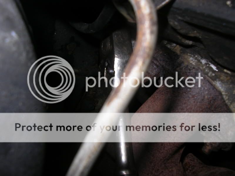 How to change the spark plugs on Volvo 240 petrol engine